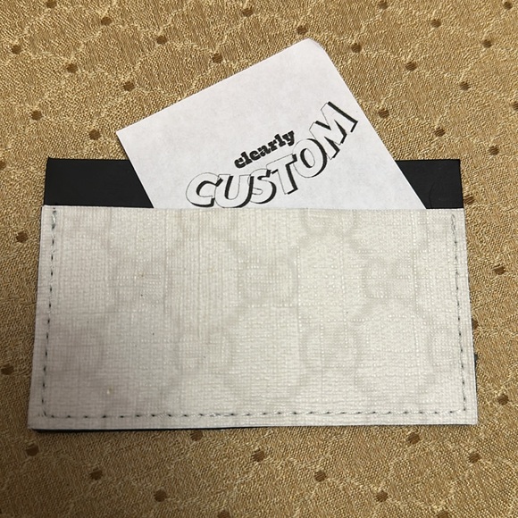 Upcycled White GG Card Holder/New - Picture 5 of 6